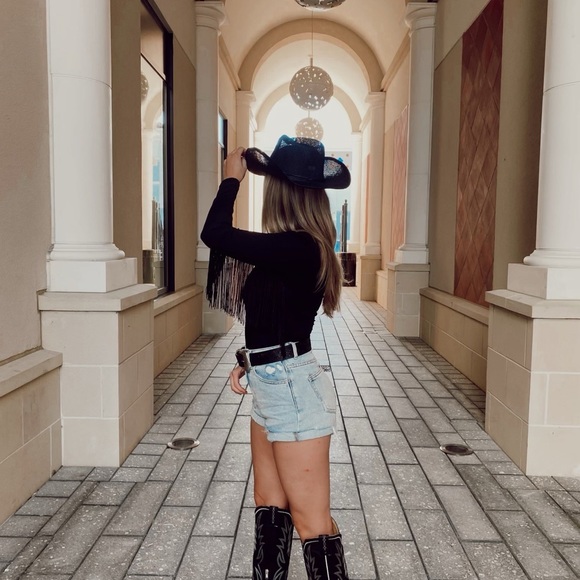 Fringed one shoulder bodysuit - Picture 4 of 4